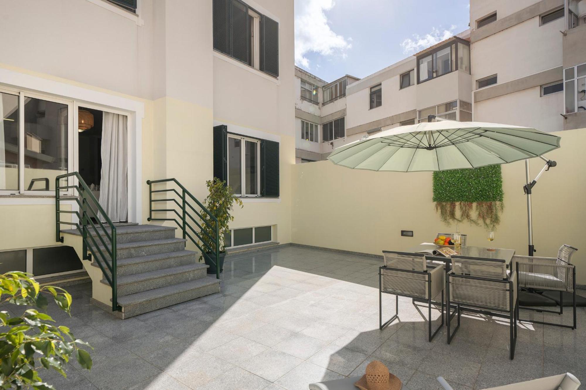 Apartamento Do Carmo By An Island Apart Funchal  Exterior photo